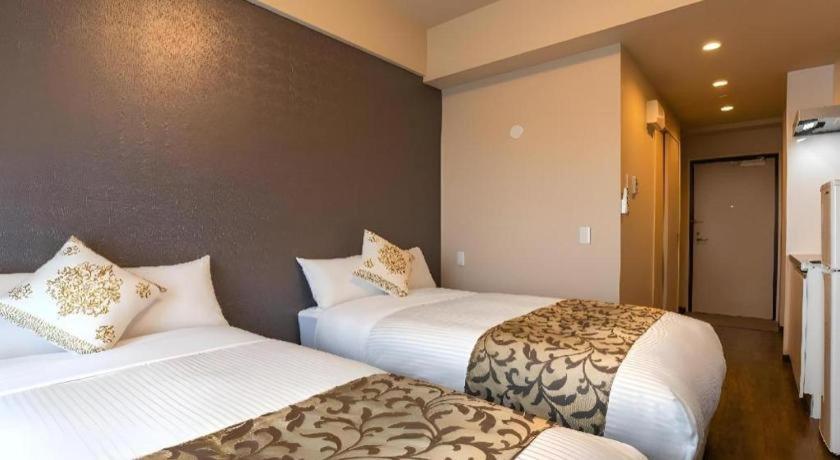 Mr.Kinjo Link In Kume Naha Hotel Exterior photo